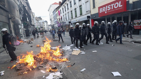 Bruxelles : scènes de pillage en marge d'une manifestation en hommage à George Floyd