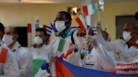 Une brigade de médecins cubains à l'aéroport José-Marti de retour d'Italie, à La Havane, le 8 juin (image d'illustration).