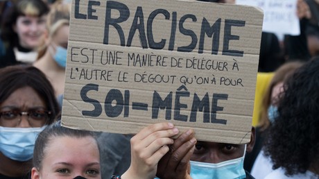 La République en marche va s'associer à un hommage international à George Floyd