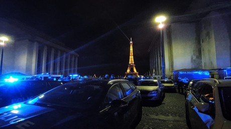 Les policiers se rassemblent sur la place du Trocadéro à Paris le 14 juin, (source policière).