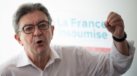 Dijon : Mélenchon estime que «la population a dû se défendre elle-même», et tacle la «fachosphère»