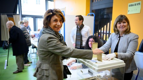 Marseille: nouvelles révélations sur les soupçons de fraude autour de la candidate LR Martine Vassal