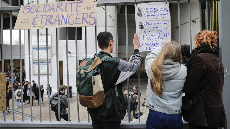 Le Conseil d’Etat valide la hausse des frais d’inscription pour les étudiants étrangers
