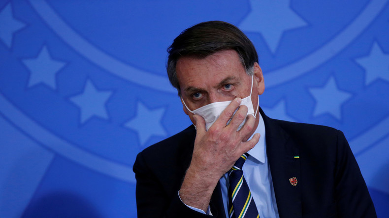 Jair Bolsonaro annonce qu'il a été testé positif au nouveau coronavirus