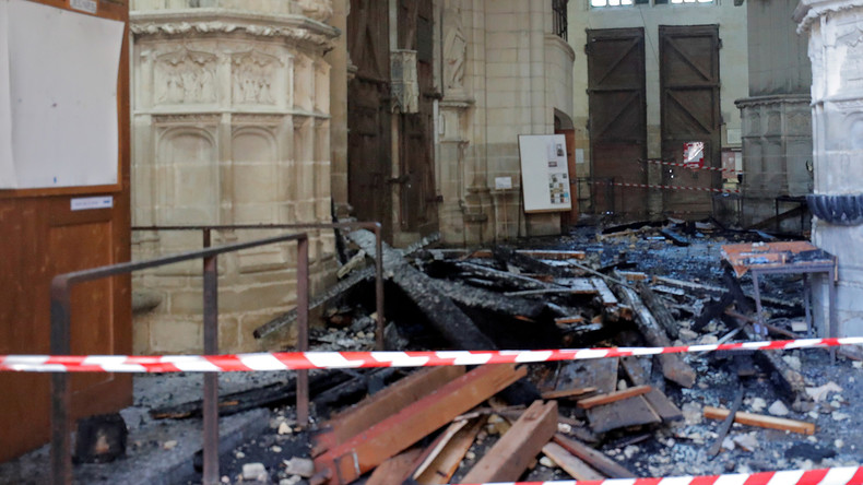 Incendie de la cathédrale de Nantes : le bénévole du diocèse présenté au parquet