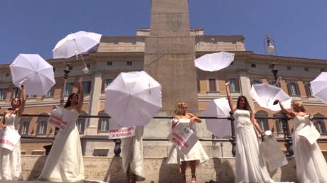 Italie : les mariés de l'an Covid 19
