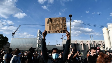 Mort d'Adama Traoré : les juges ordonnent une nouvelle expertise médicale