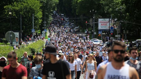 Russie : mobilisation après l'arrestation d'un gouverneur inculpé dans une affaire de meurtres