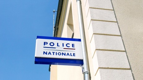 Patrice Quarteron de nouveau placé en garde à vue après son esclandre dans le commissariat d'Evry