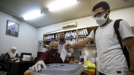 Les Syriens élisent leurs députés dans un contexte économique difficile