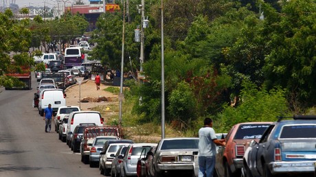 Venezuela : un mort lors d'une manifestation contre la pénurie d'essence causée par les sanctions
