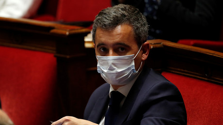 «Je m'étouffe» : le choix jugé hasardeux des mots de Darmanin pour parler des «violences policières»