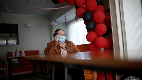 Coronavirus en France : des personnes âgées ont-elles été «privées d'accès» à l'hôpital ?