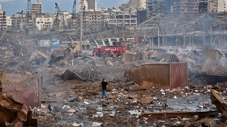 Paysage dévasté après la double explosion du 4 août 2020 dans le port de Beyrouth.