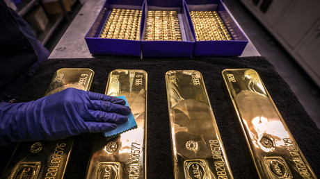 A plus de 2 000 dollars l’once, pourquoi le cours de l’or s’envole-t-il ?