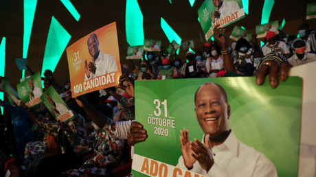 Des soutiens du président ivoirien Alassane Ouattara à Abidjan, le 29 juillet 2020 (image d'illustration).