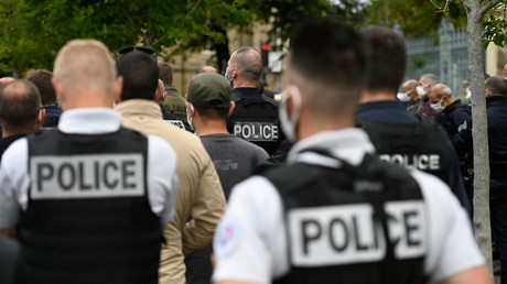 Le vigile d'un bar poignardé pour avoir recalé un individu sans masque à Brest