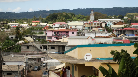 «Risque réel de guerre civile entre communautés» : la spirale de violence à Mayotte inquiète