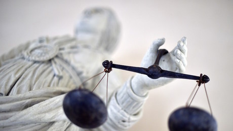 Agression antisémite à Paris : les deux suspects mis en examen et écroués