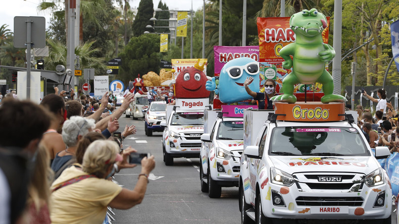 Polémique écologiste : le Tour de France, une course populaire, machiste et polluante ?