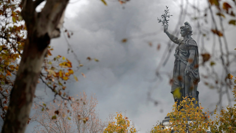 Des dizaines de mouvements se mobilisent pour «défendre la République» contre le «racialisme»