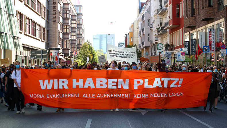 «Nous avons de l'espace !» : manifestations en Allemagne pour l'accueil des migrants en Europe