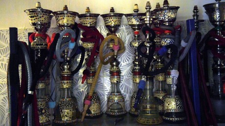 Saint-Denis : le nouveau maire socialiste se paie la chicha