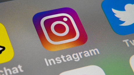 Instagram suspend brièvement les comptes de deux journalistes de Charlie Hebdo et plaide l'«erreur»