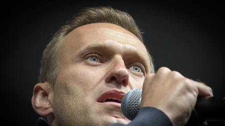 L'opposant russe Alexeï Navalny sorti du coma artificiel, selon l'hôpital