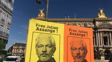 France : à Paris des manifestants exigent la libération de Julian Assange