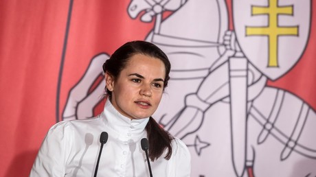 Donald Tusk propose de nommer l’opposante biélorusse Svetlana Tikhanovskaïa au prix Nobel de la paix