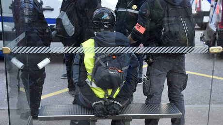 «Illégales» : l'avocate Alexandra Dupuy dénonce les arrestations préventives de Gilets jaunes