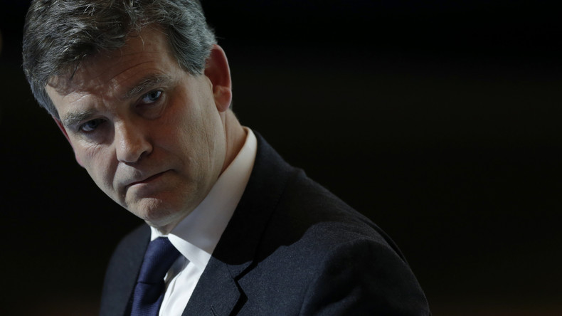 «Collusion possible au sein de l'Etat» : Montebourg dénonce le rachat de Suez par Veolia