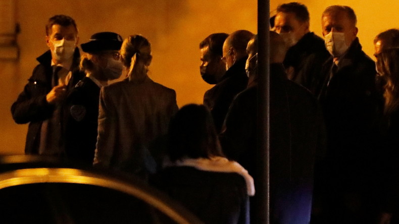 Attentat de Conflans-Sainte-Honorine : un hommage national sera rendu au professeur assassiné