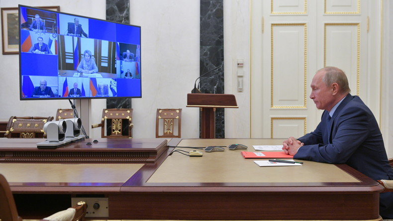 Armes stratégiques : Vladimir Poutine veut prolonger le traité New Start d'un an «sans conditions»