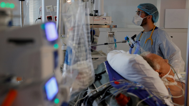 Covid-19 en France : record du nombre de patients en réanimation depuis mai