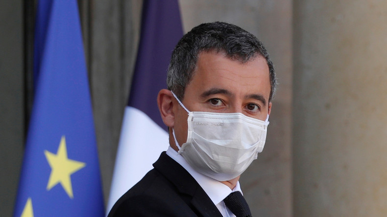 Jeune fille bosniaque tondue à Besançon : Darmanin annonce l'expulsion de cinq membres de la famille