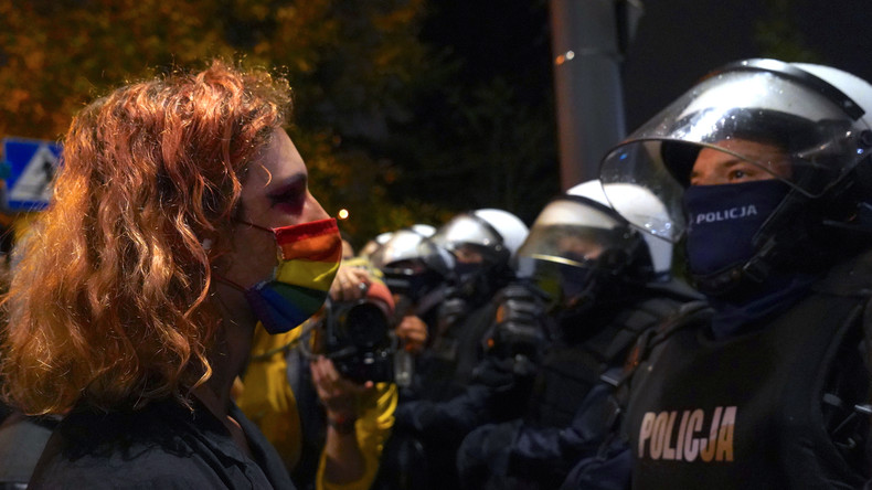 Pologne : troisième journée de mobilisation contre l’interdiction quasi totale de l’avortement