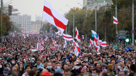 Biélorussie : nouvelle manifestation importante de l'opposition à Minsk, des arrestations