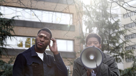 Affaire Théo : le parquet de Bobigny requiert le renvoi de trois policiers devant les assises