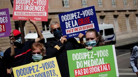 Les opposants au projet de loi bioéthique manifestent à Paris, plusieurs interpellations