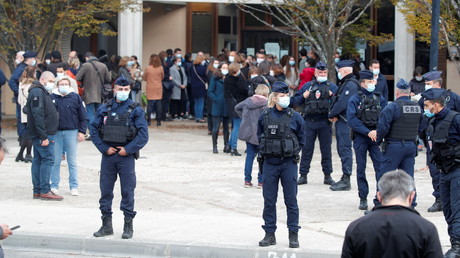 Attentat de Conflans : le procureur national anti-terroriste fait le point sur l'enquête