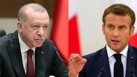 Montage d'illustration : le président turc Recep Tayyip Erdogan (g.) et son homologue français Emmanuel Macron (d.)