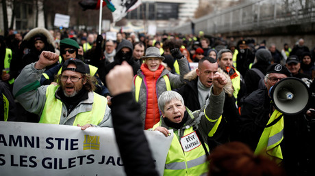 Des Gilets jaunes manifestent à Paris, le 7 décembre 2019 (image d'illustration).