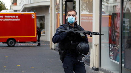 Nice :  trois morts dans un attentat au couteau dans la basilique de Nice