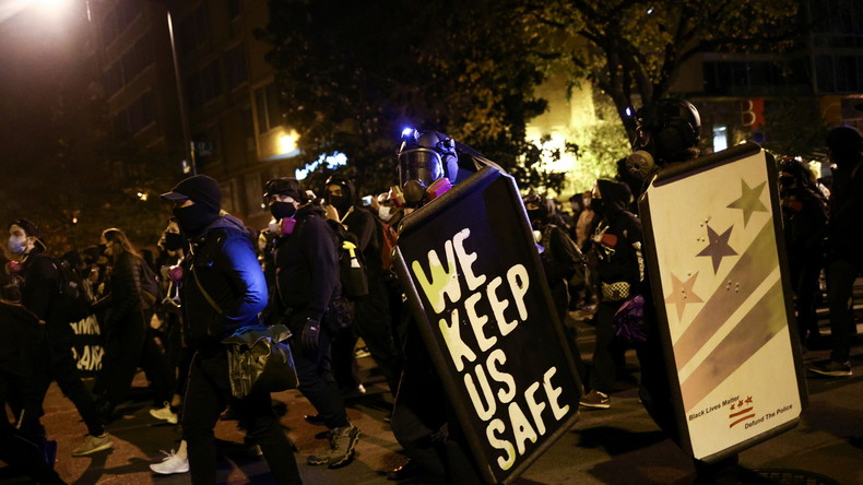 Etats-Unis : tensions entre manifestants et forces de l'ordre devant la Maison Blanche