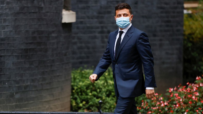Le président ukrainien Volodymyr Zelensky testé positif au Covid-19