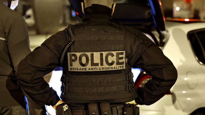 Essonne : une policière grièvement blessée après avoir été percutée par un automobiliste en fuite