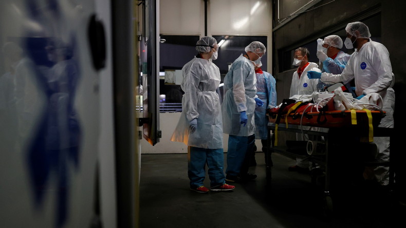 «Nous avons passé un pic épidémique»: Olivier Véran assure d'une reprise de contrôle sur la pandémie