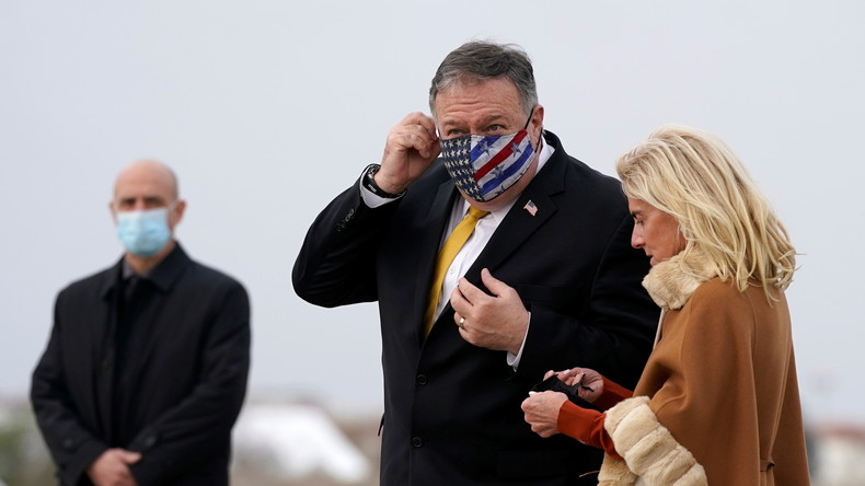 Une drôle de visite de Mike Pompeo en France